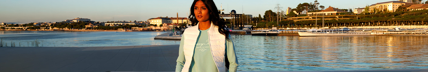 Pulóvre a kardigány