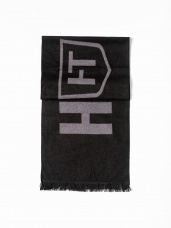 čierny